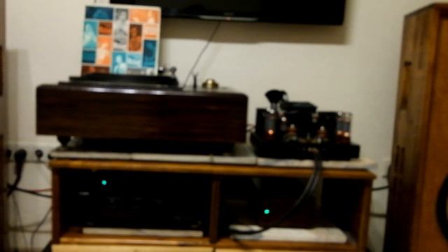 Редкий винтажный стол Neat P-88H смотреть онлайн