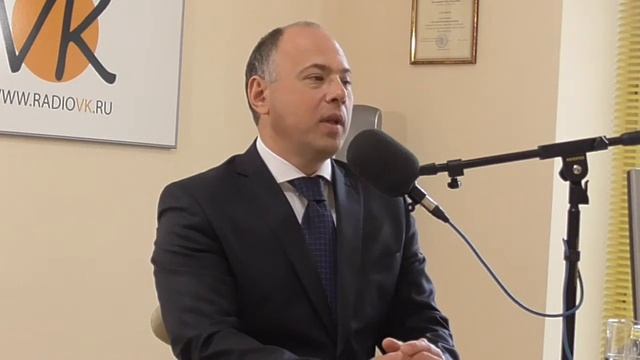 Любовные отношения: почему перестали дарить цветы и подарки? смотреть онлайн