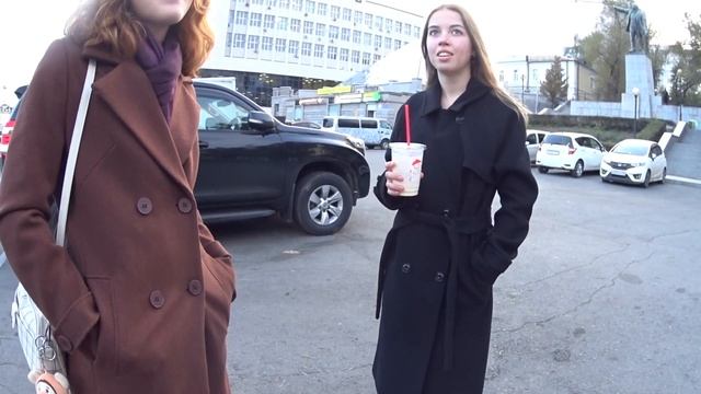 ВЛАДИВОСТОК В ОКТЯБРЕ! БЕСПЛАТНЫЙ АВТОБУС И ДОСТУПНЫЕ СЛАДОСТИ И БАНАНЫ )) ЕДЯТ ЛИ КОРЕЙЦЫ ДОШИРАК?