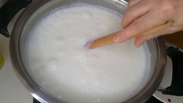 GELENEKSEL SÜTLAÇ TARİFİ - Tam ölçülü!. Tam Kıvamında!. (Tüm Püf Noktalarıyla) ANNE SÜTLACI смотреть онлайн