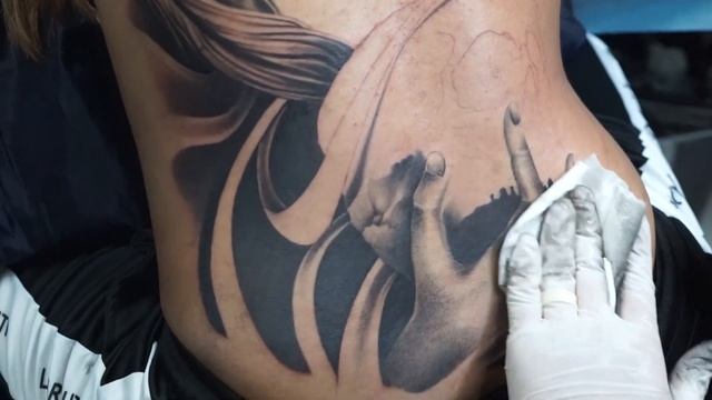 FULL BACK TATTOO- Girl Tattoo смотреть онлайн