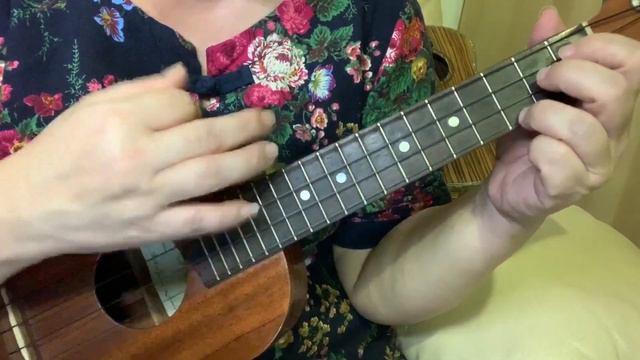 Obladi Oblada by the Beatles (Female Ukulele Cover) What a fun song to sing & play on the ukulele! смотреть онлайн