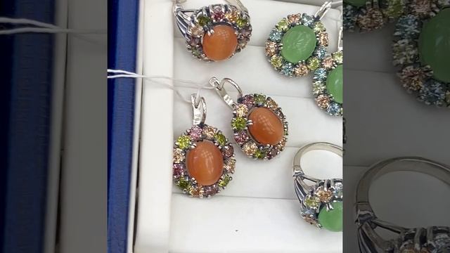 Комплект создан по эскизам царских ювелирных украшений. Завод Вега. Цены под видео. смотреть онлайн