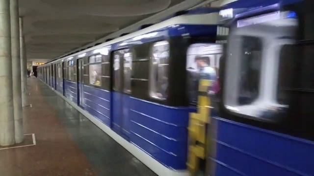 3-ий модернізований"склад 81-710.1 екс Еж3(5734-5638-5631-5659-5762)станція Масельского метро Харкі смотреть онлайн