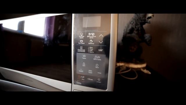 Life #5.Микроволновая печь Samsung ME83KRS 2 смотреть онлайн