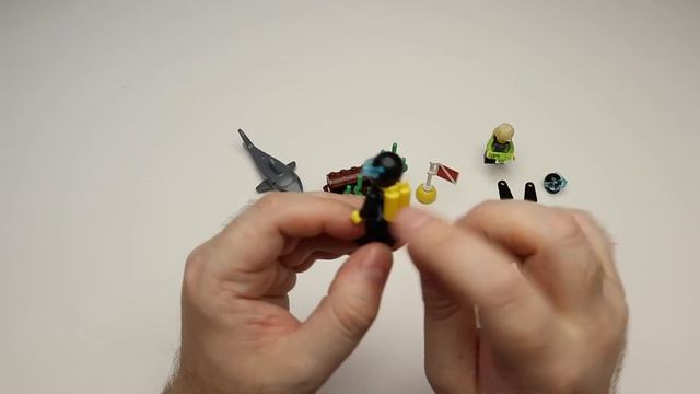 Я купил яхту для дайвинга! Обзор LEGO City 60221 смотреть онлайн