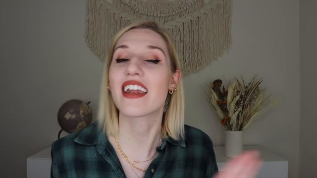 Look Fantastic | October & November 2021 + Icons Edit смотреть онлайн