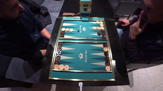 Длинные нарды. Иван Даве - Кирилл Игнатьев. Золотые зары# 3 смотреть онлайн