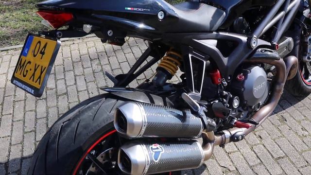 Ducati Monster 1100 EVO ABS 2011 Termignoni смотреть онлайн