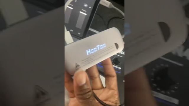 How to connect a usb c iPad to reloop mixon 4. смотреть онлайн