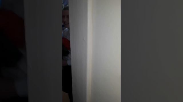 Неожиданный сюрприз на 8 марта от учеников 9, 10, 11 классов смотреть онлайн