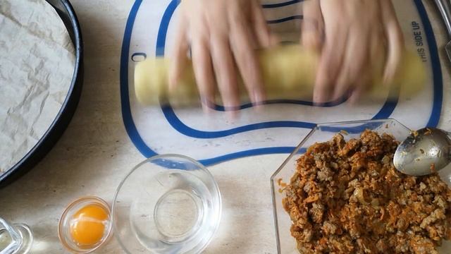 Картофельные зразы с мясным фаршем в духовке Пирожки с мясом без муки смотреть онлайн