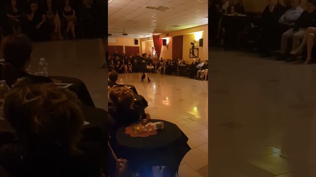 Carlos Estigarribia y Letizia Messina(2) смотреть онлайн
