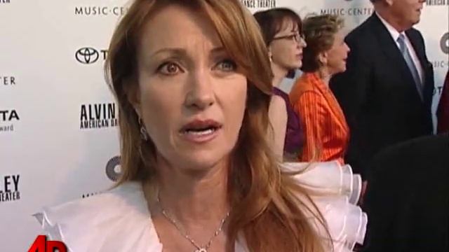 Stars React to Natasha Richardson's Death смотреть онлайн