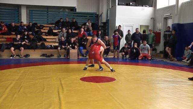 Первенство Крыма по вольной борьбе среди юношей до 18 лет 2020 г. смотреть онлайн