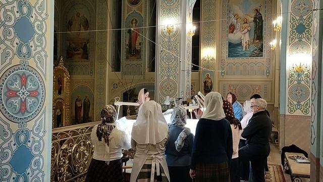 Стихиры "на хвалитех": воскресные гл. 5-й, Триоди и Богоро́дицы гл. 8-й. Регент Екатерина Артюхова. смотреть онлайн