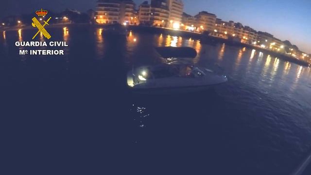 Columna cero Pánico familiar en la ría de Huelva смотреть онлайн