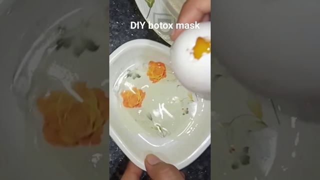 DIY Viral Botox face mask#wrinkles#glass skin Rice flour, egg white, coffee powder#ytshorts#short смотреть онлайн