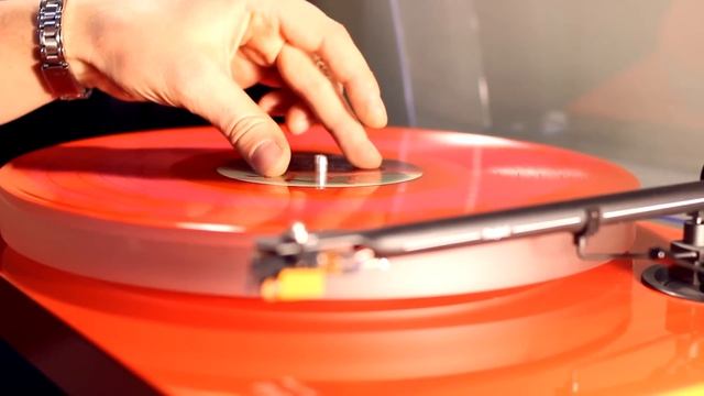 JA Michell Record Clamp Review & Demonstration смотреть онлайн