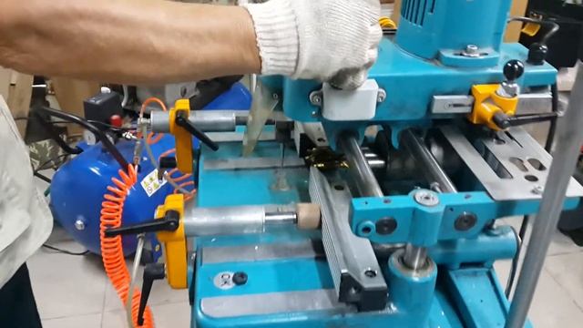 Yilmaz FR225 - б/у 2008 г смотреть онлайн