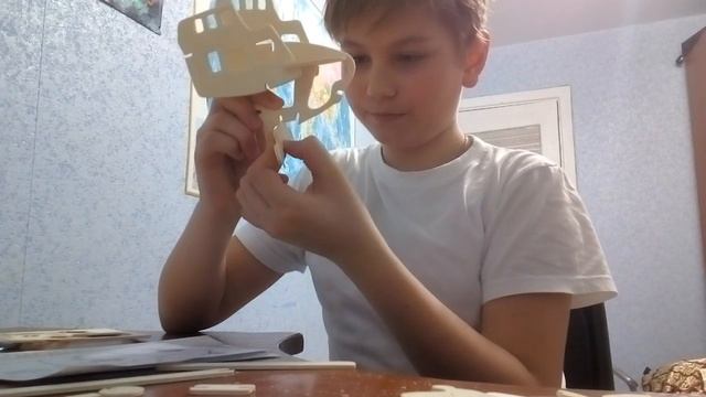 Собираем деревянный вертолет часть 1 смотреть онлайн