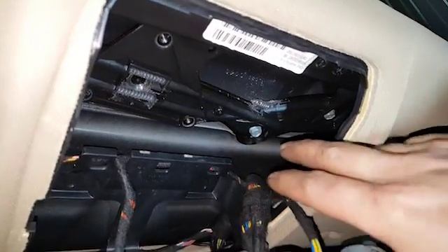 Ремонт люка БМВ Х5 смотреть онлайн