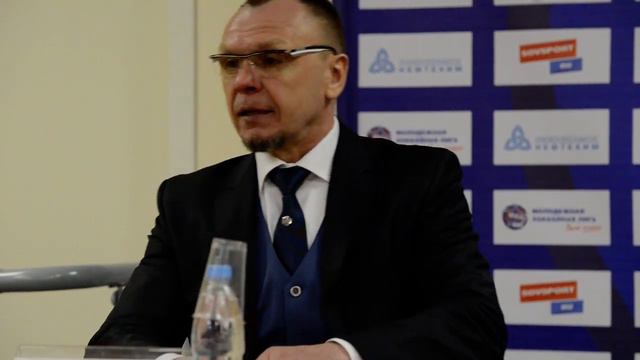 Послематчевая пресс-конференция "Реактор" - "Белые Медведи". Первая игра смотреть онлайн
