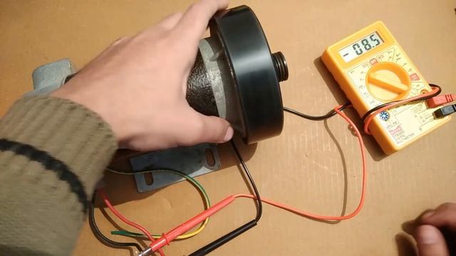 250 Watt DC Generator Using Small DC Motor DIY - Amazing Idea 2018