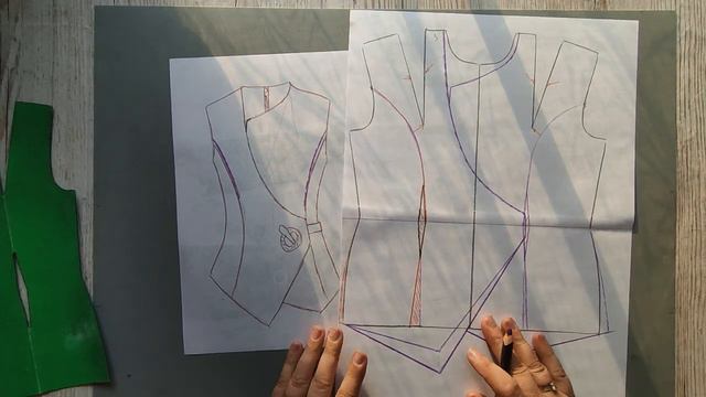 Безрукавный однотонный топ Achilles-черный Rs. Моделирование. Выкройка № 1360.