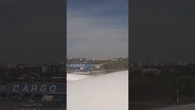 Landing in Warsaw Frederic Chopin Airport смотреть онлайн