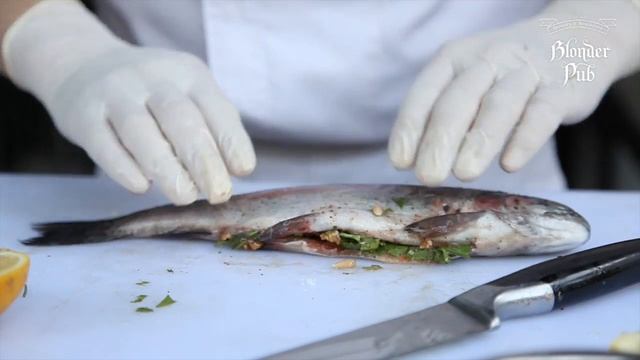 Форель в Виноградных листьях смотреть онлайн