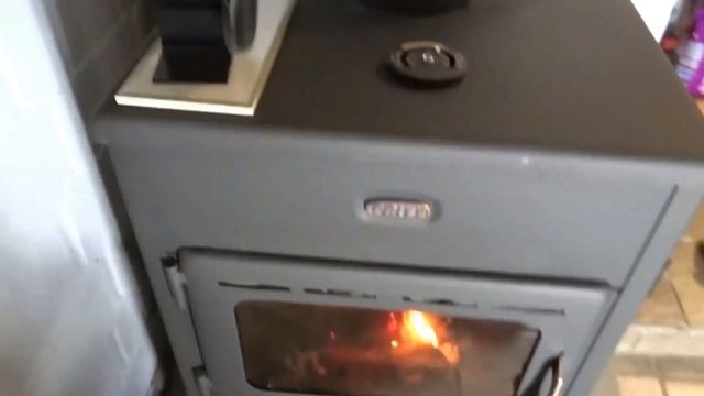 Тестируем топливо (дрова, уголь, торф, брикеты) для печи, на длительность и теплоотдачу. Тест N 2 смотреть онлайн