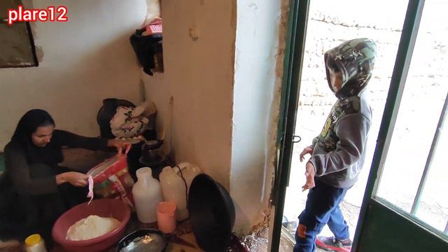 Nomadic Family Helping A Puppy With A Broken Leg: Erfan's Way Back Home From Work