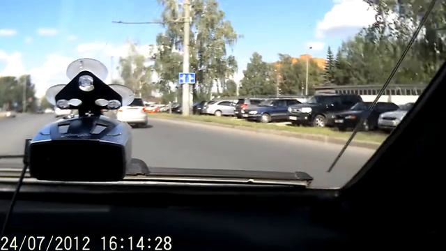 Тест Stinger S300