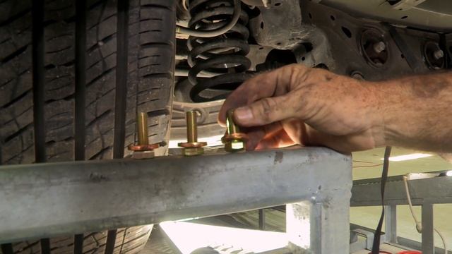 2019 Kia Sorento Trailer Hitch Installation смотреть онлайн
