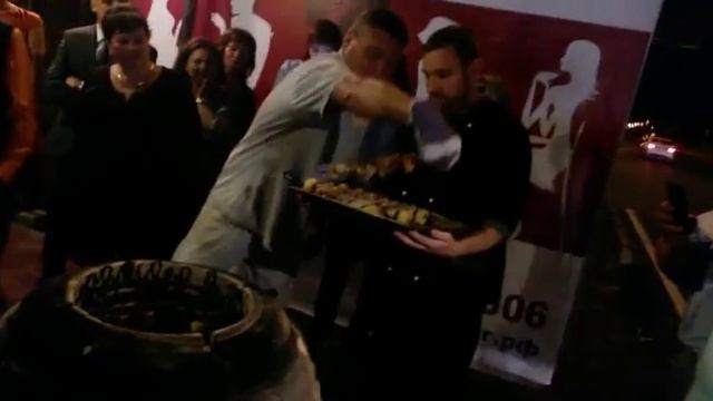 Шашлык в тандыре (Юбилей) смотреть онлайн