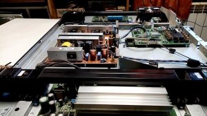 Плазма Samsung PS-42Q91HR не включается.