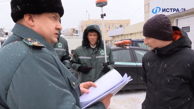 Проверка сгоревшего рынка в Павловской Слободе смотреть онлайн