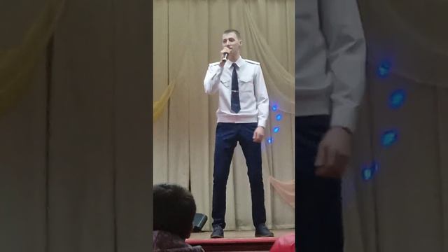 выступает Александр сенюта!!!