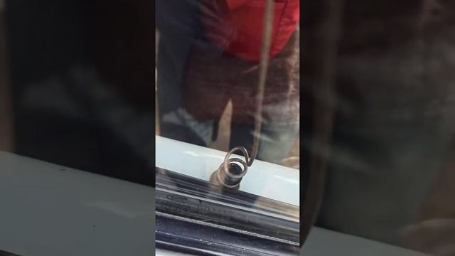 Как открыть Газель если ключи в машине смотреть онлайн