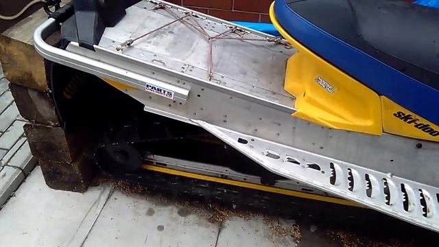 BRP Ski-Doo Summit X-RS 800R HillClimb Edition смотреть онлайн