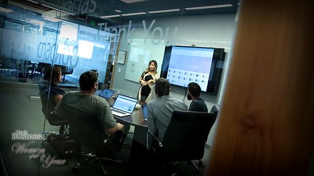 Catherine Wong | Chief Product Office | Domo смотреть онлайн