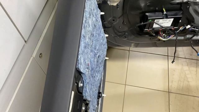 Tesla S ☝️ ремонт ручки двери за 3$ Cвоими руками ) смотреть онлайн