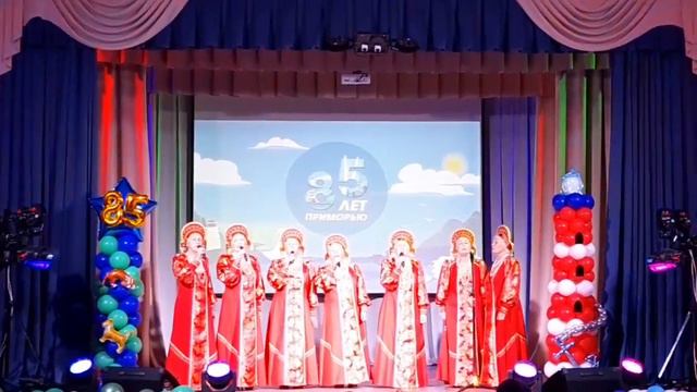 "Ой, загулял казак" - вокальная группа "Надежда" смотреть онлайн