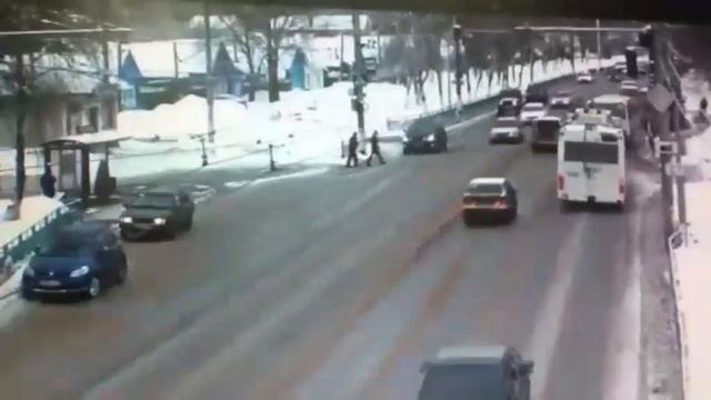 НАСМЕРТЬ на ПЕРЕХОДЕ 2 камера. смотреть онлайн