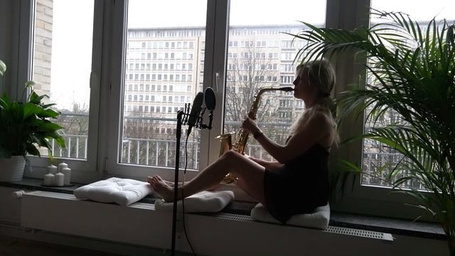 Dance Monkey (Tones & I) Sax Cover by Anne La Sastra смотреть онлайн