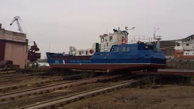 Сретенск. Спуск катера на воду смотреть онлайн