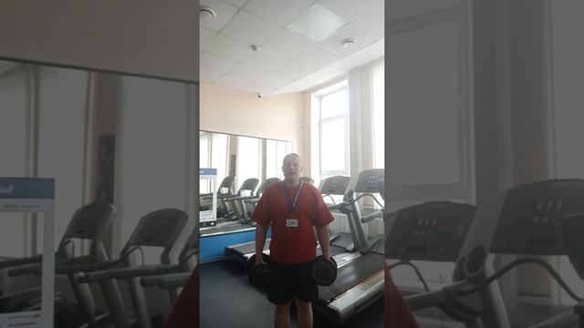 трисет на плечи : жим гантелей стоя+шраги+махи в стороны смотреть онлайн