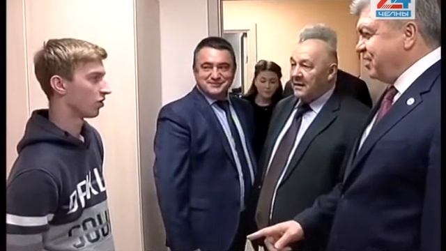 О новой жизни старого общежития смотреть онлайн