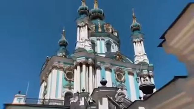 Непідкорена столиця (слова Юрій Піжук, музика Ігор Добрянський) виконує Оксана Пекун смотреть онлайн